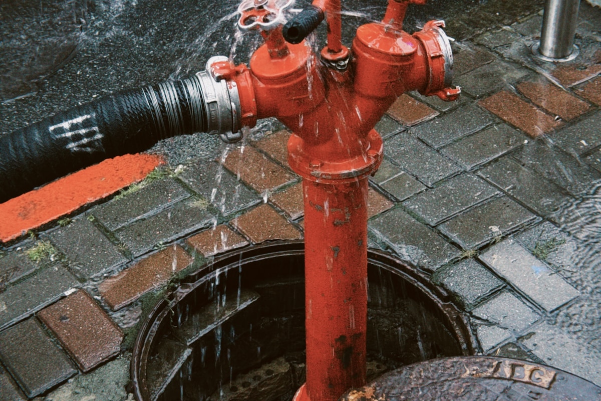 Commercial water damage restoration in Richland